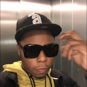 Meet your Posher, Chris